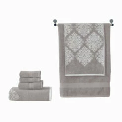 Brand new 🥰 Benzara Eula Modern 6 Piece Cotton Towel Set, Stylish Damask Pattern, Light Gray 🤩