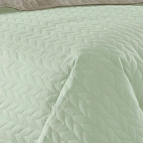 Buy ๐ Benzara Eva 3 Piece Queen Microfiber Reversible Coverlet Set Quilt, Gray Jade Green ๐ 5 Buy ๐ Benzara Eva 3 Piece Queen Microfiber Reversible Coverlet Set Quilt, Gray Jade Green ๐ - Image 3